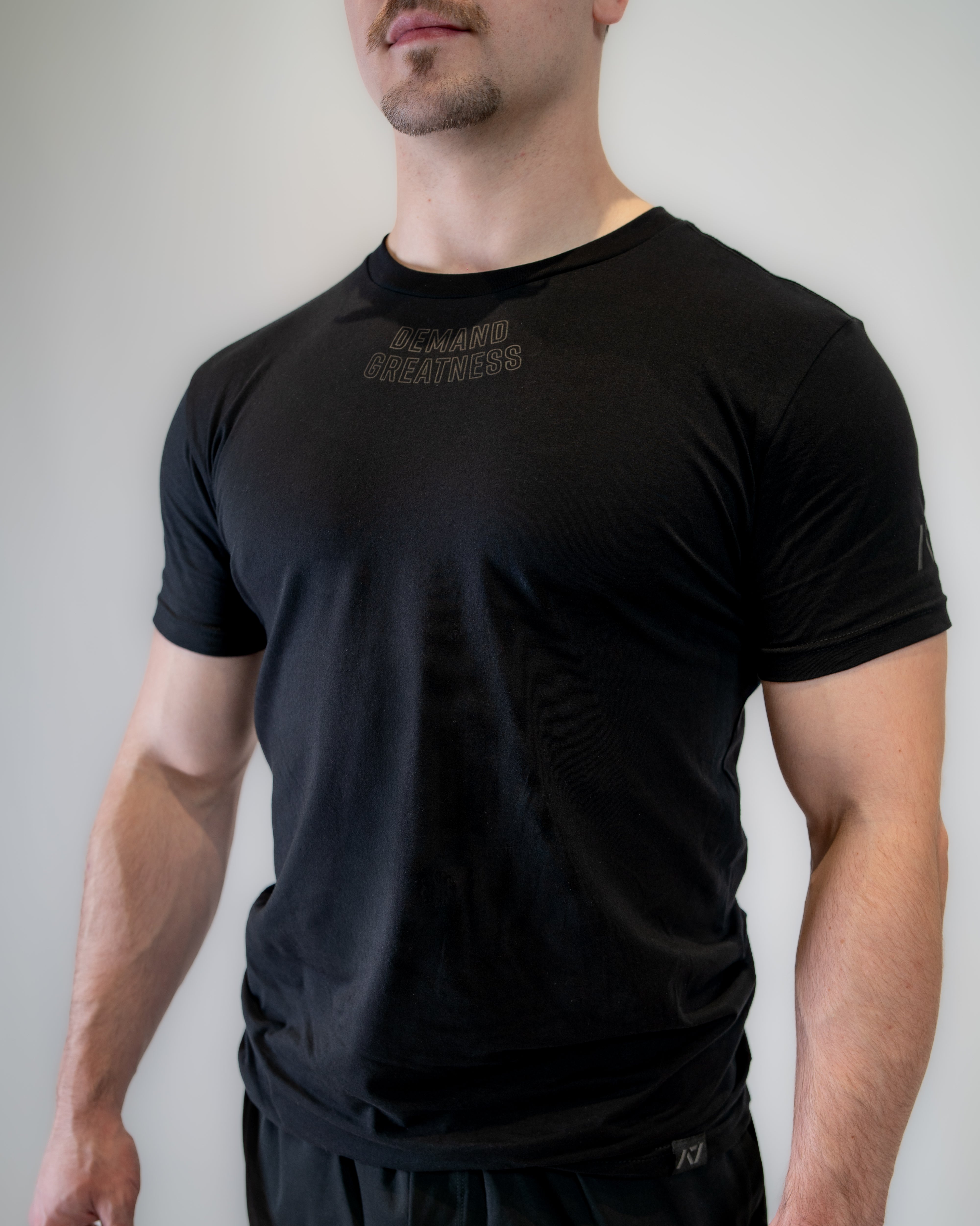 Demand Greatness True-Fit Men's Meet Shirt - Stealth
