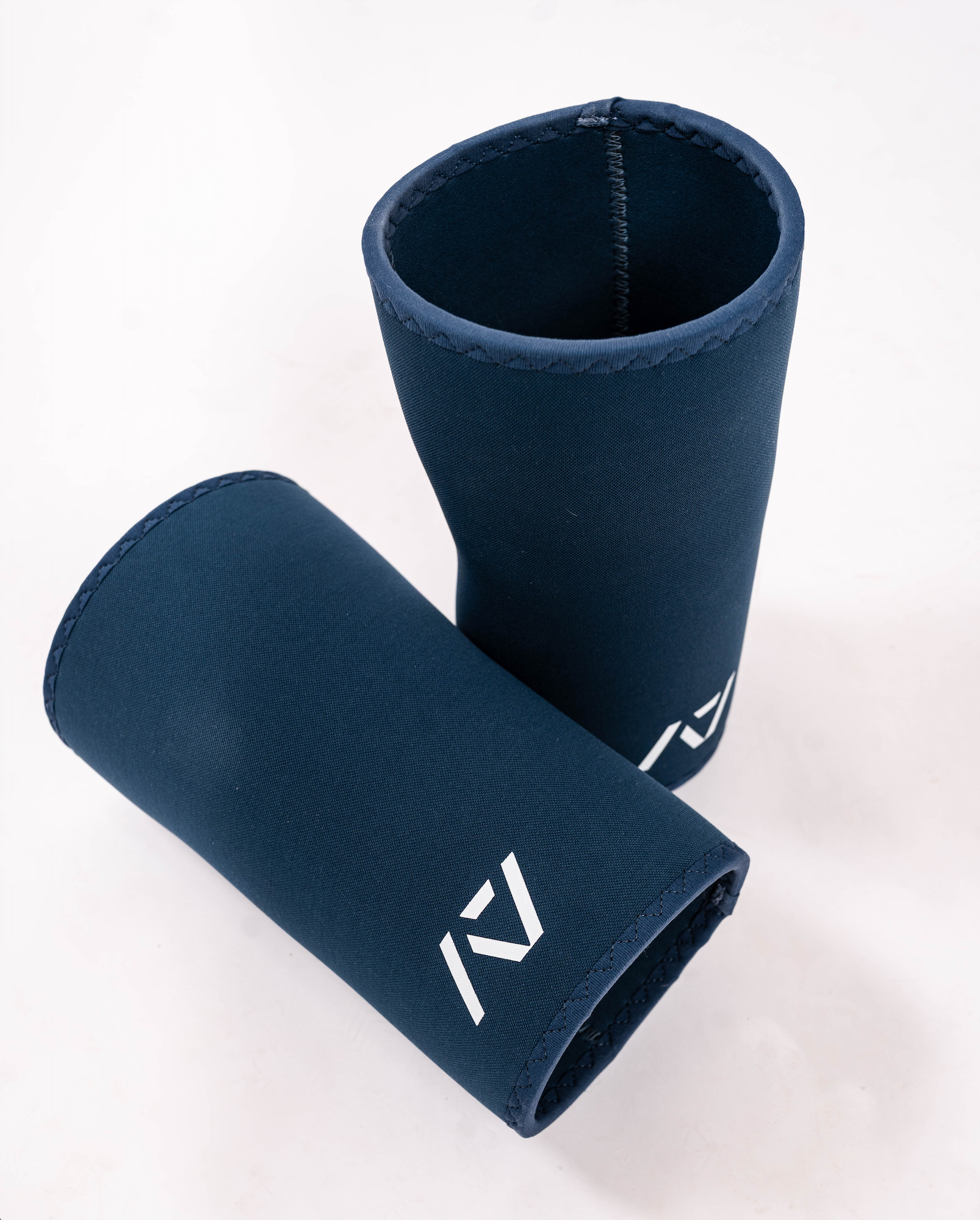 Hourglass Knee Sleeves - Tides