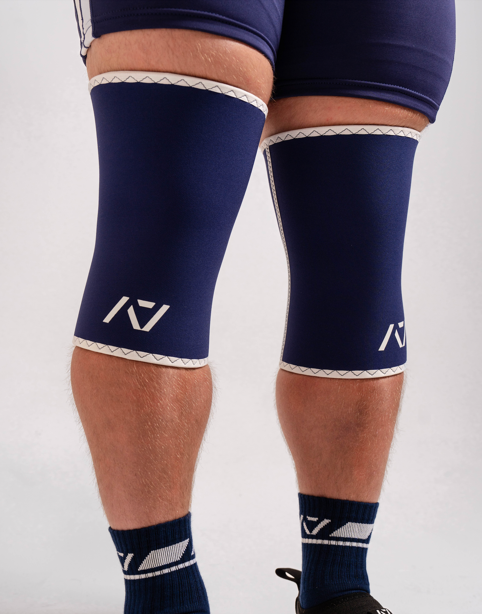 Hourglass Knee Sleeves - Night Light