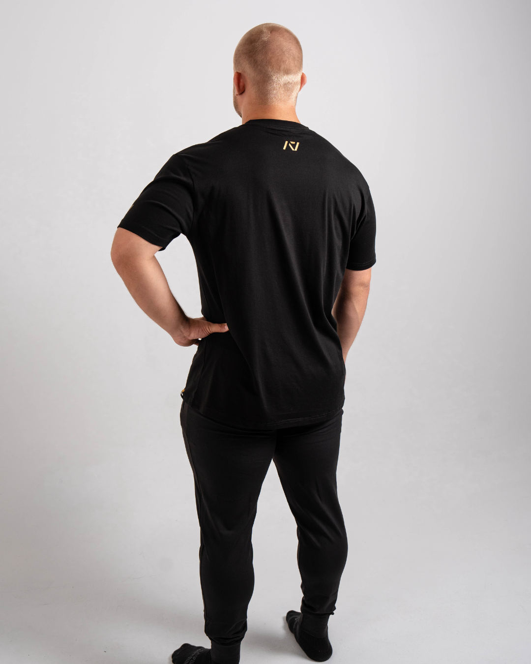 Men's Tops