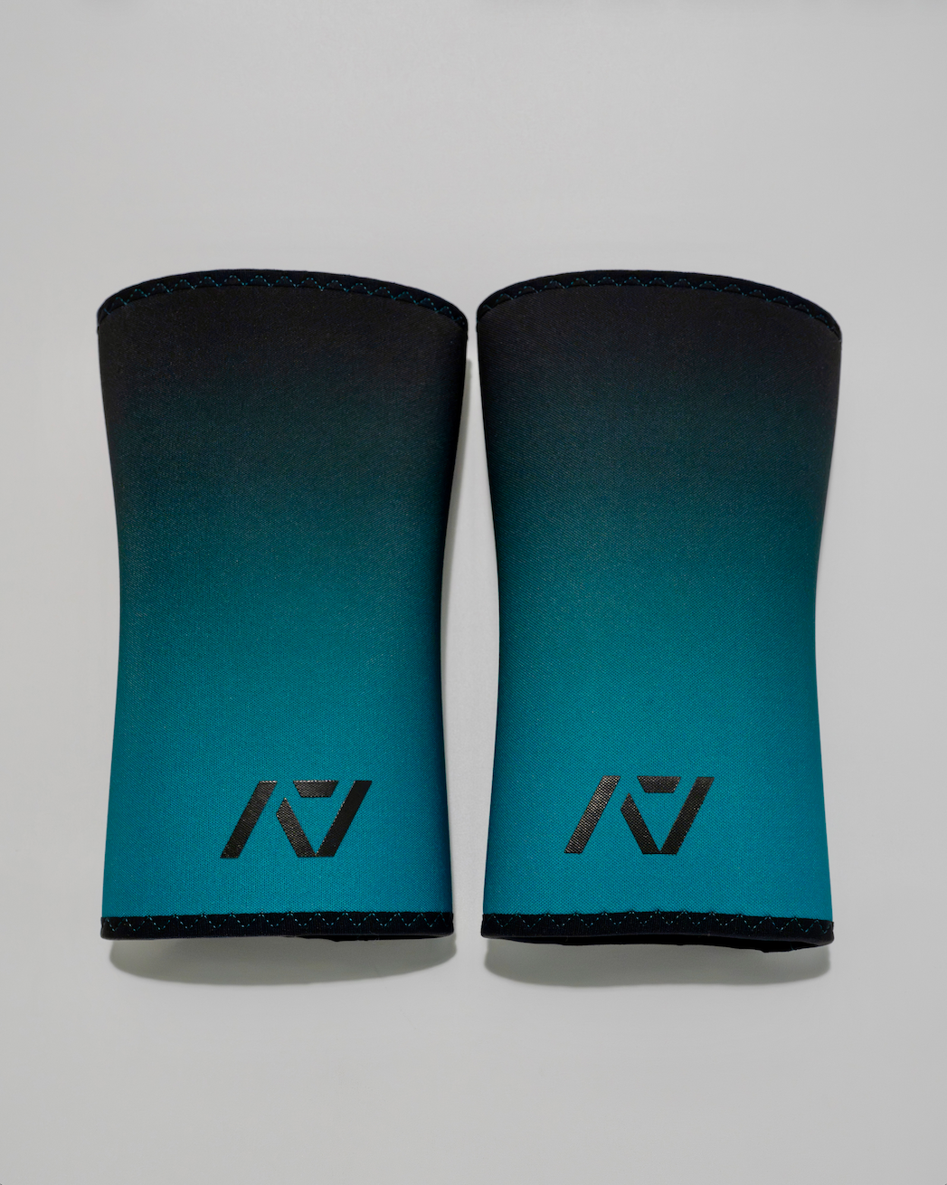 Hourglass Knee Sleeves - Aurora
